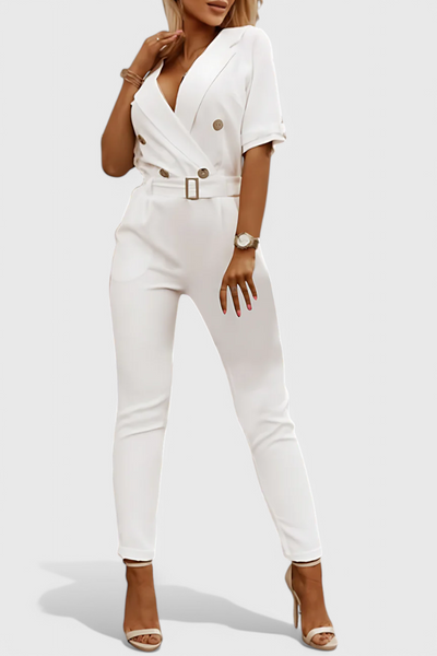 Vivienne Mono con Elegancia Sin Esfuerzo